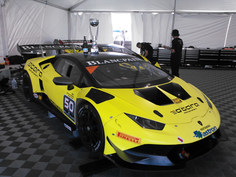 Illustration for article titled Laguna Seca Lamborghini Super Trofeo, 5/1-3 2015 (long)